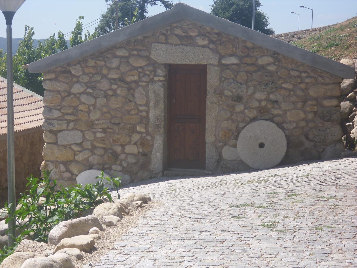 Hotel Pensao Estrela Unhais Da Serra Esterno foto